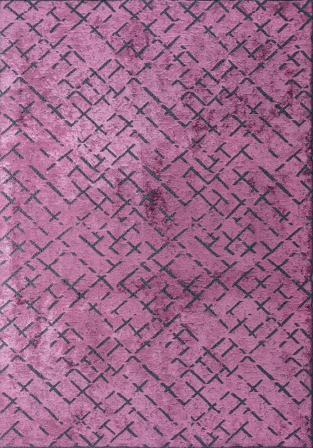 Mystique Pembe